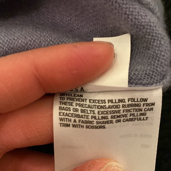 Uniqlo cashmere sweater size S - Picture 4 of 5